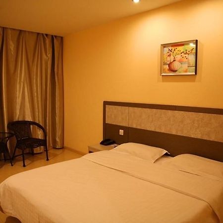 Huiquan Hotel Янтай Екстериор снимка